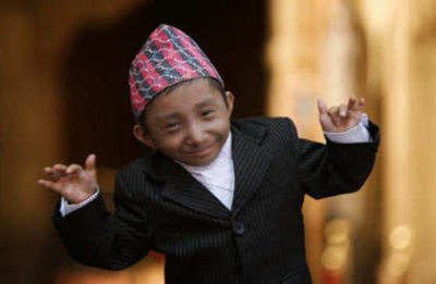 दुनिया के सबसे छोटे आदमी खगेंद्र थापा का निधन