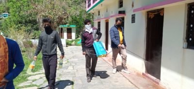 राजगढ़ की 30 पंचायतों में सेनिटाईज के लिए 1852 लीटर सोडियम हाइपोक्लोराइड दवा वितरित