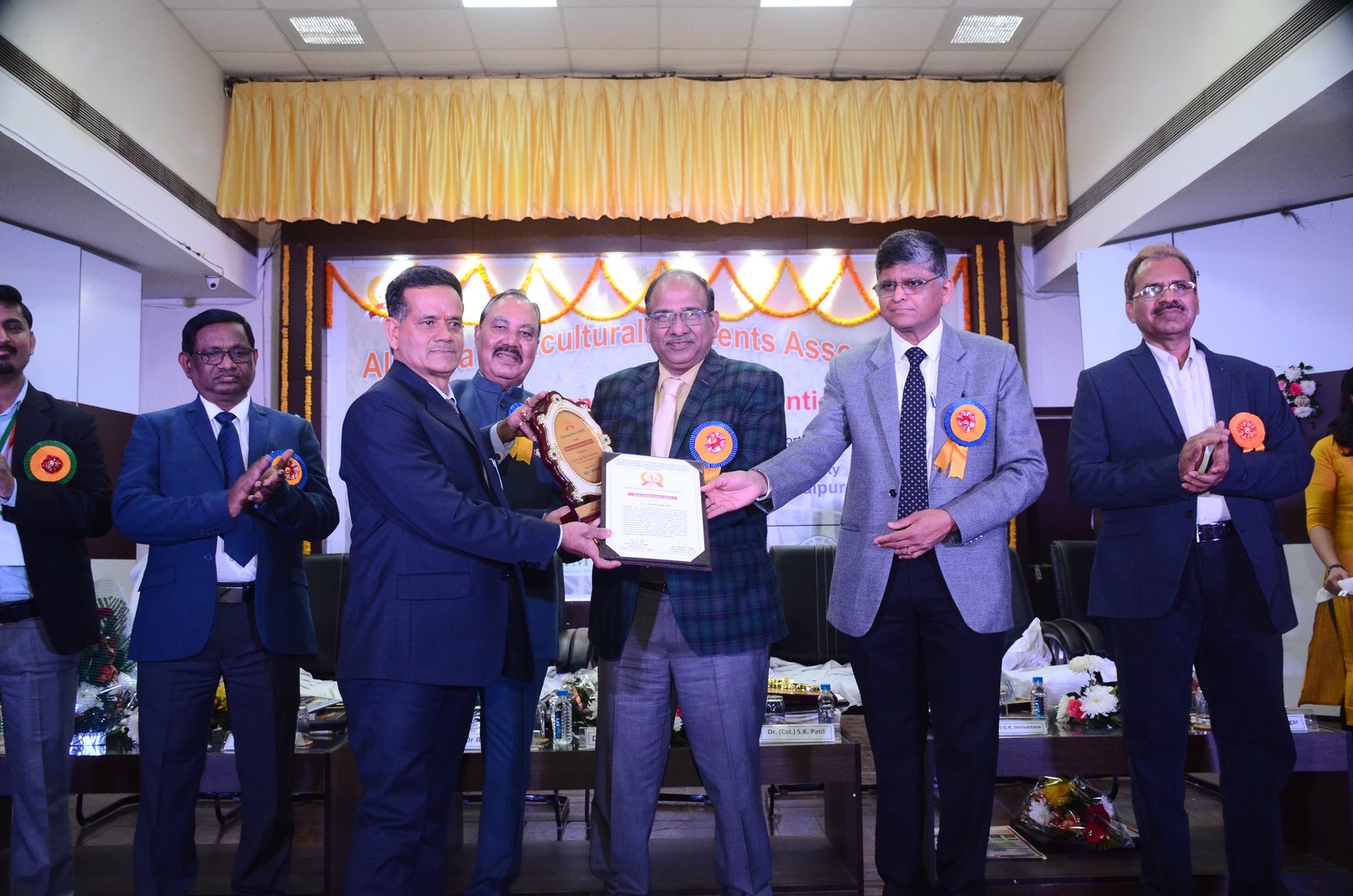 नौणी विवि के वैज्ञानिक रायपुर में सर्वश्रेष्ठ शिक्षक पुरस्कार से सम्मानित