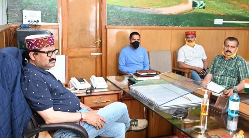 हिमाचल में एक जून से चलेगी निजी बसे, आज परिवहन मंत्री से हुई बैठक में बनी सहमति