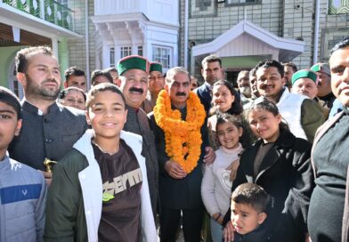 नाचन विधानसभा क्षेत्र के प्रतिनिधिमंडल ने मुख्यमंत्री से की भेंट