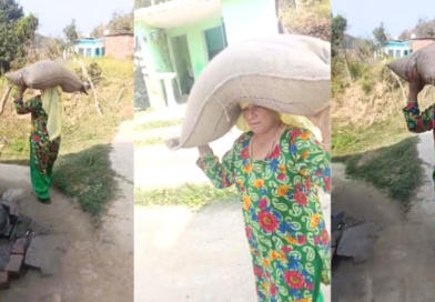 नाहन: 50KG चावल की बोरी सिर पर ढो रही महिला MDM वर्कर, स्कूल प्रबंधन उठे सवाल