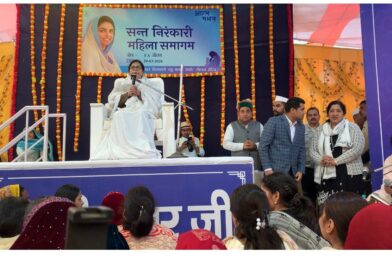 आध्यात्मिक जीवन से नारी का समाज में योगदान अतुलनीय