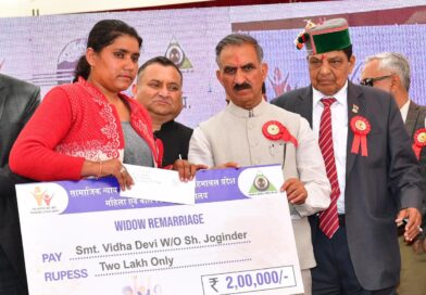 मुख्यमंत्री ने अंतरराष्ट्रीय महिला दिवस पर महिलाओं को किया सम्मानित